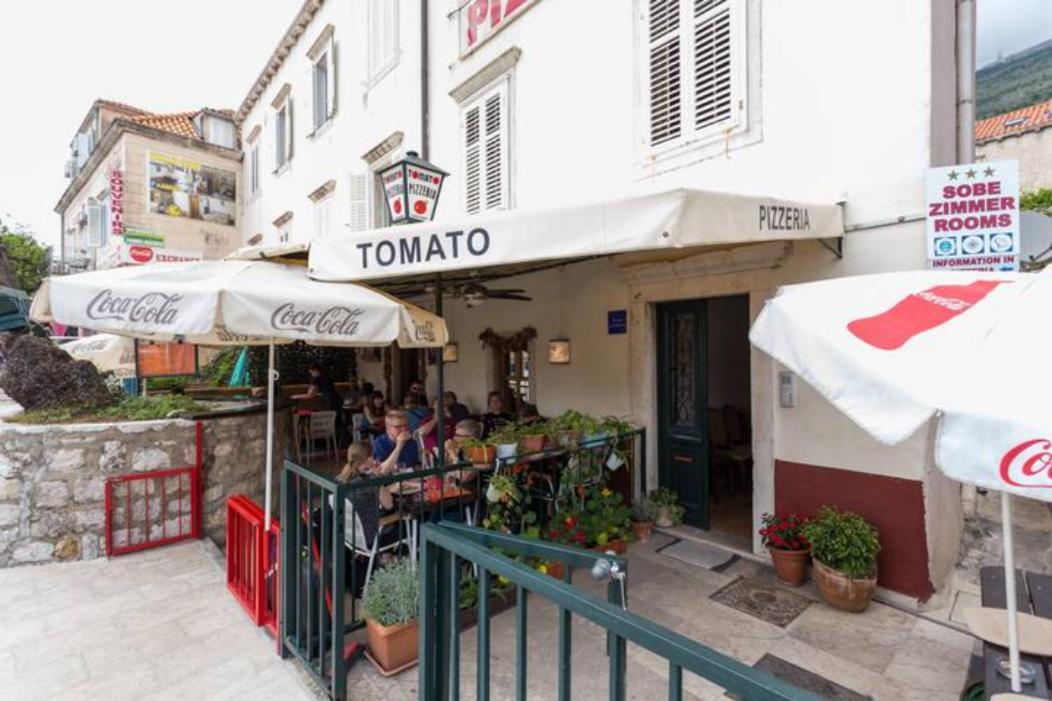 Tomato Old Town Entrance Hotel Дубровник Екстериор снимка